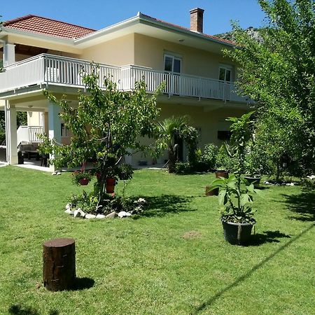 Riverside Guesthouse Pocitelj Екстериор снимка