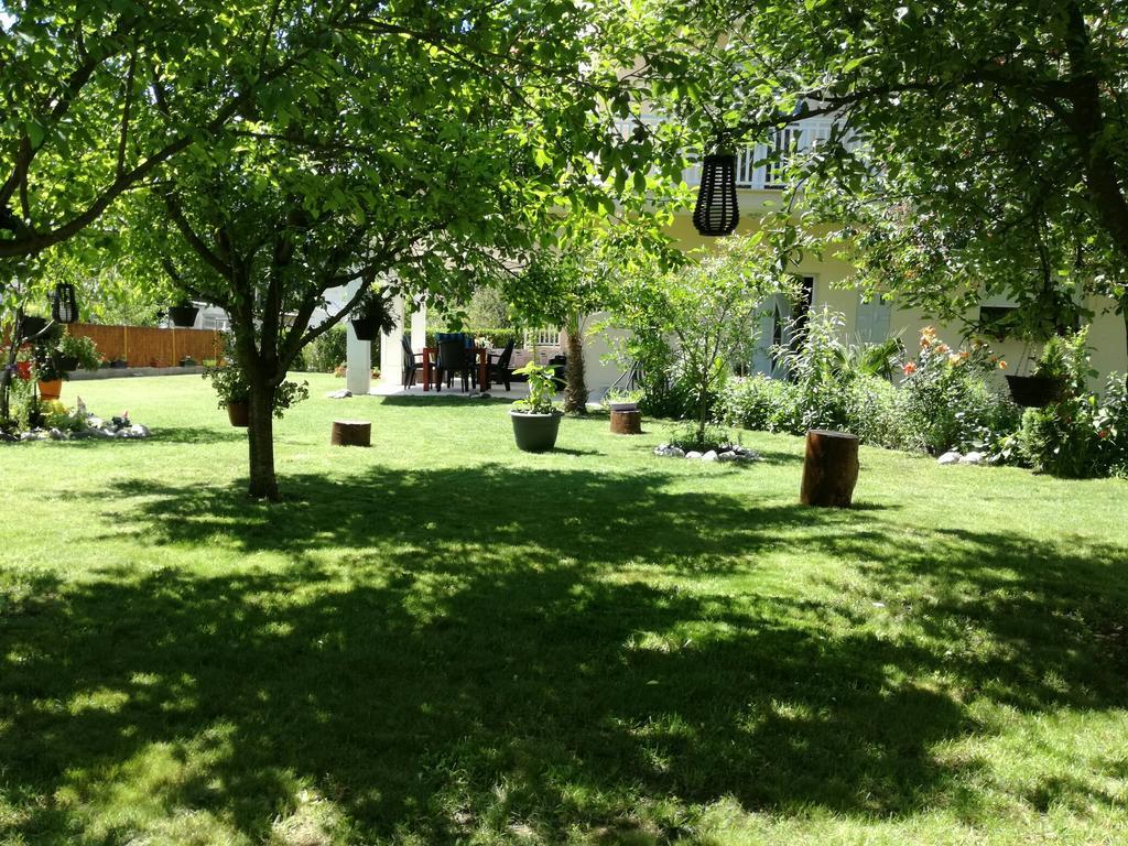 Riverside Guesthouse Pocitelj Екстериор снимка