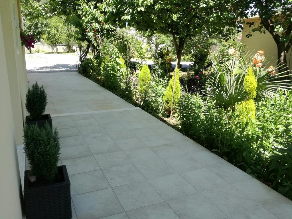 Riverside Guesthouse Pocitelj Екстериор снимка