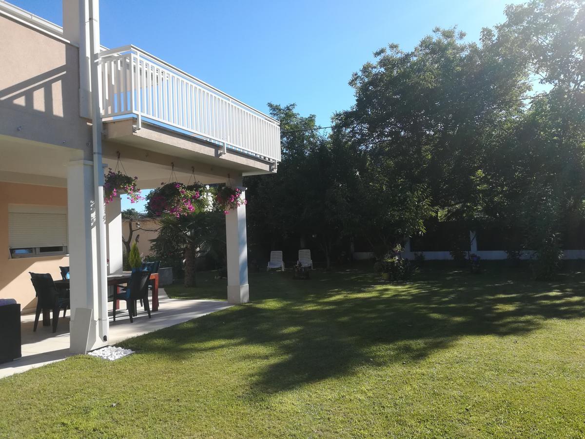 Riverside Guesthouse Pocitelj Екстериор снимка